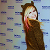 put on ur profile if u lyk avril