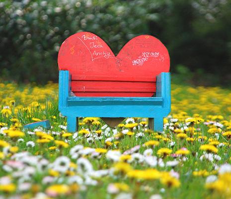 love bench