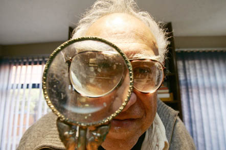 Carlos MonsivÃ¡is