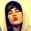 justin bieber kissing the screen