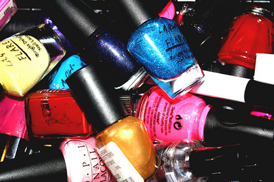 nails