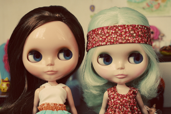 Blythe doll friends