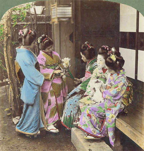 Vintage Geishas gathering