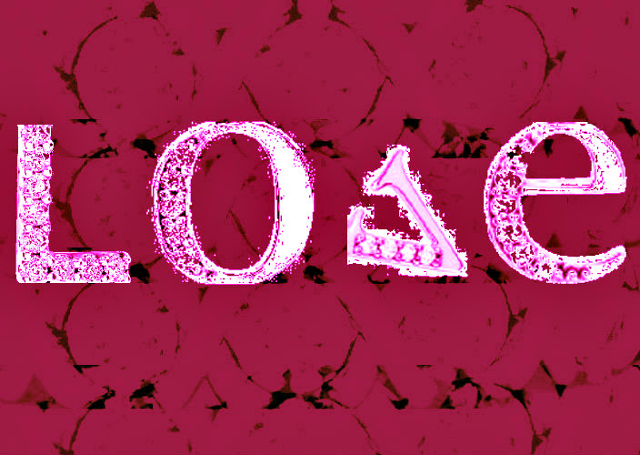 XOXO L-O-V-EPink XOXO