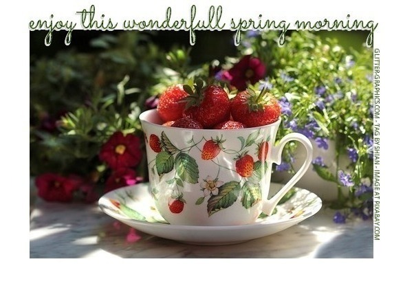 enjoy this wonderfull spring morning, Strawberries, pixabay